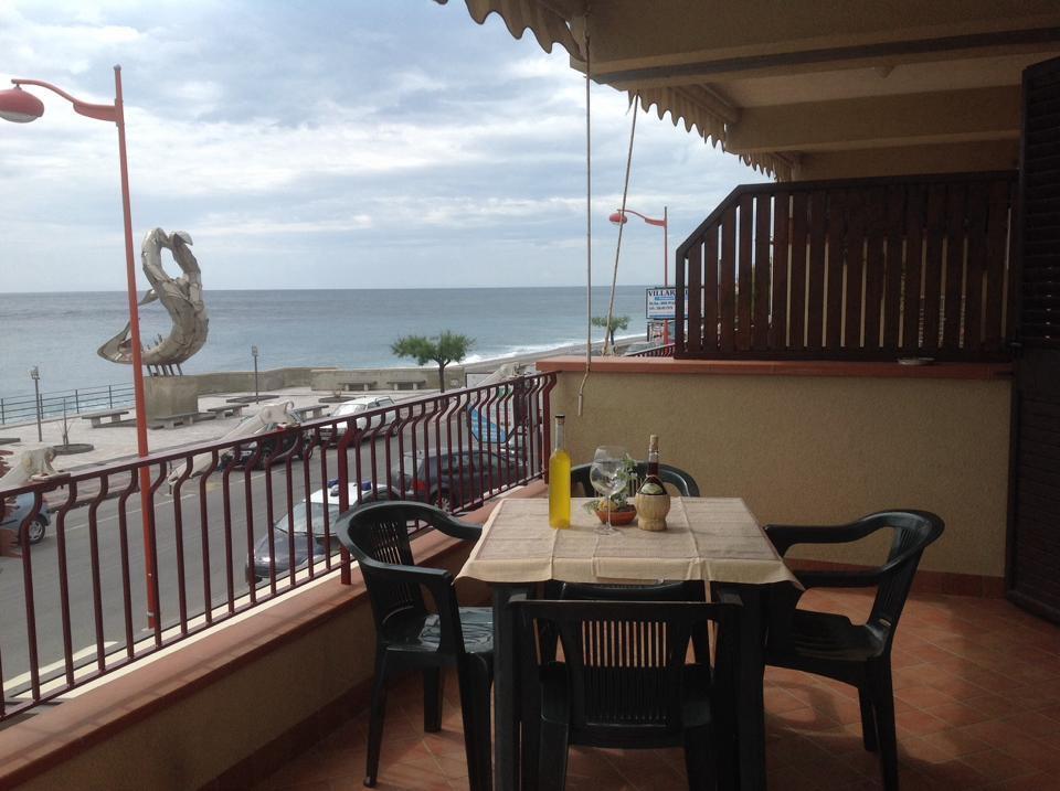 B&B La Sirena Santa Teresa di Riva Kültér fotó
