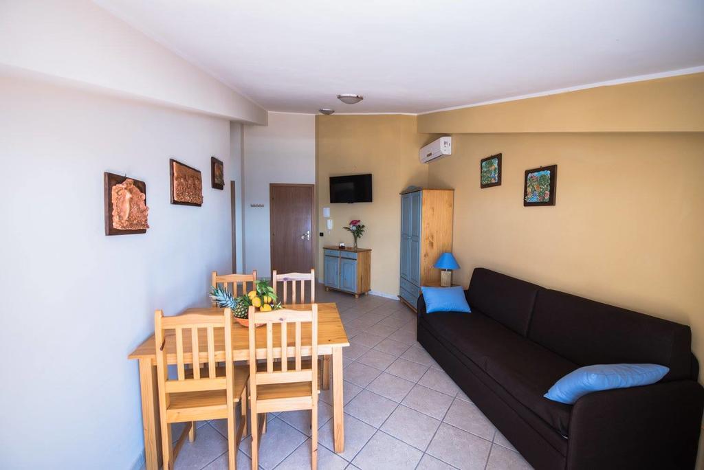 B&B La Sirena Santa Teresa di Riva Kültér fotó
